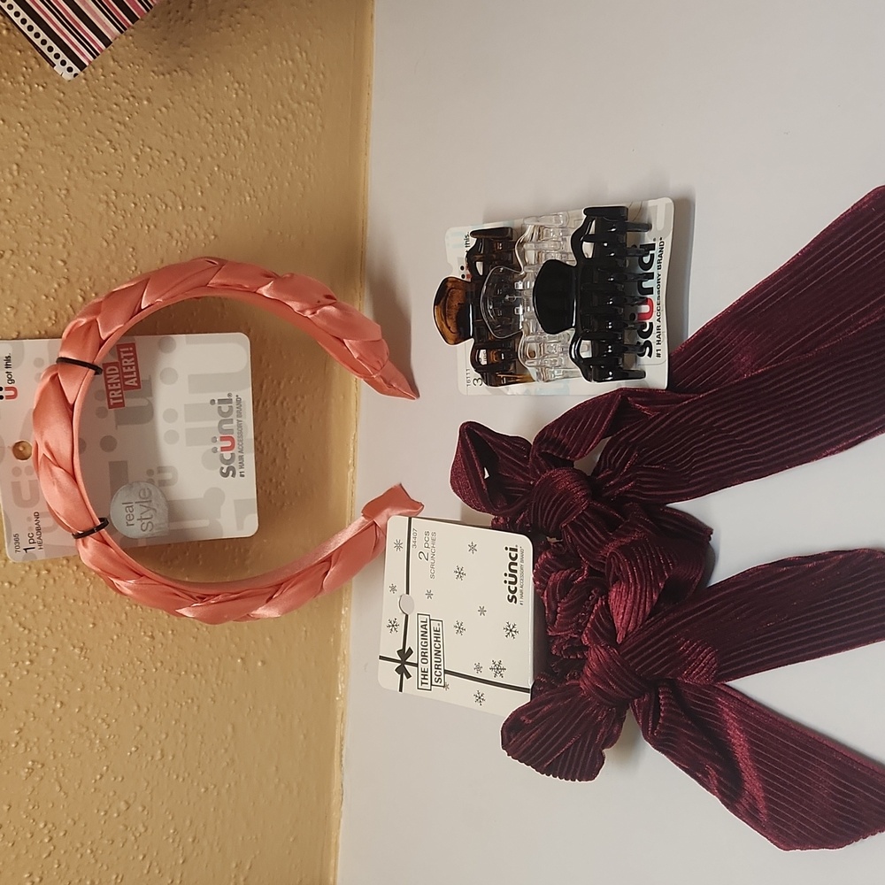🆕️SCÜNCI HAIR ACCESSORIES LOT(3)